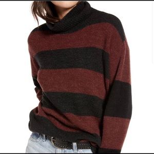 NWT! Treasure & Bond Women’s Striped Turtle Neck Sweater, Size Small